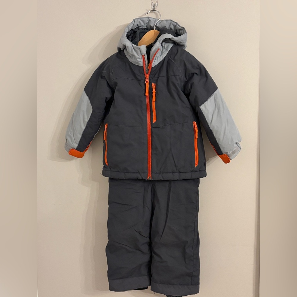 The Children’s Place Winter Jacket and Snowpants 3T